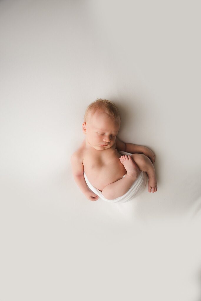 Orlando newborn photographer, Orlando newborn Photography, Orlando baby photographer, best of orlando, orlando maternity photographer, ivf, expertise, best orlando photographer, posed newborn, orlando child photography, orlando child photographer, orlando family photography, orlando family photographer